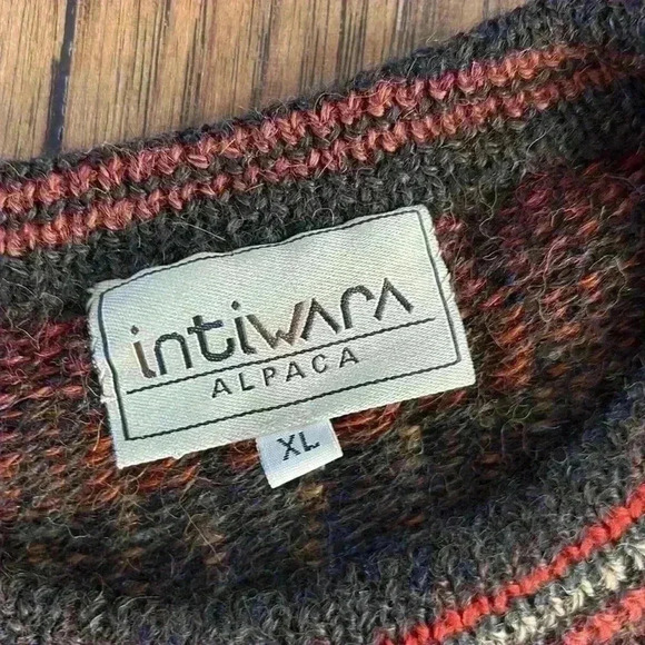 Vintage Intiwara Alpaca Men’s Crewneck Patterned Sweater - Picture 2 of 4